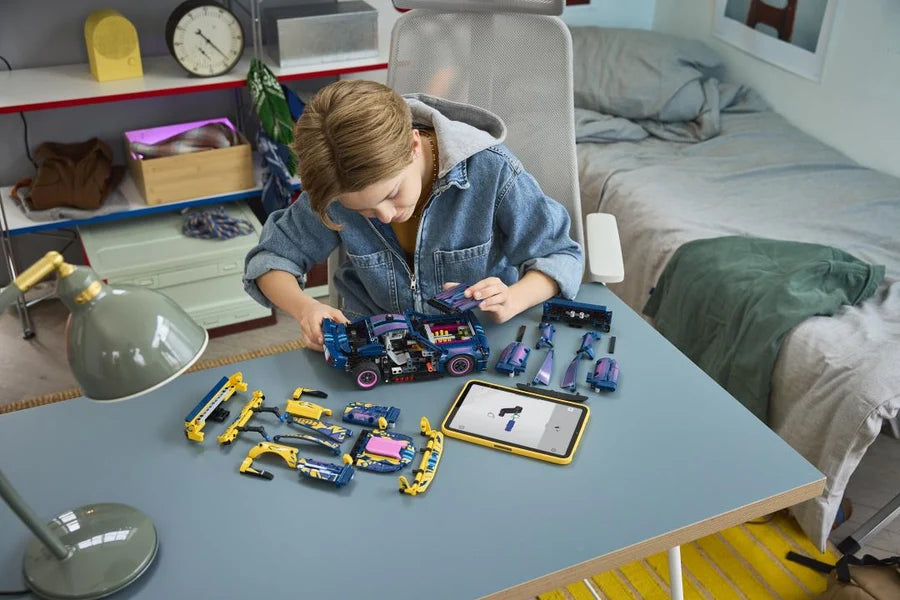 Lego Technic - Custom Garage Ford Mustang GT Car - 42236