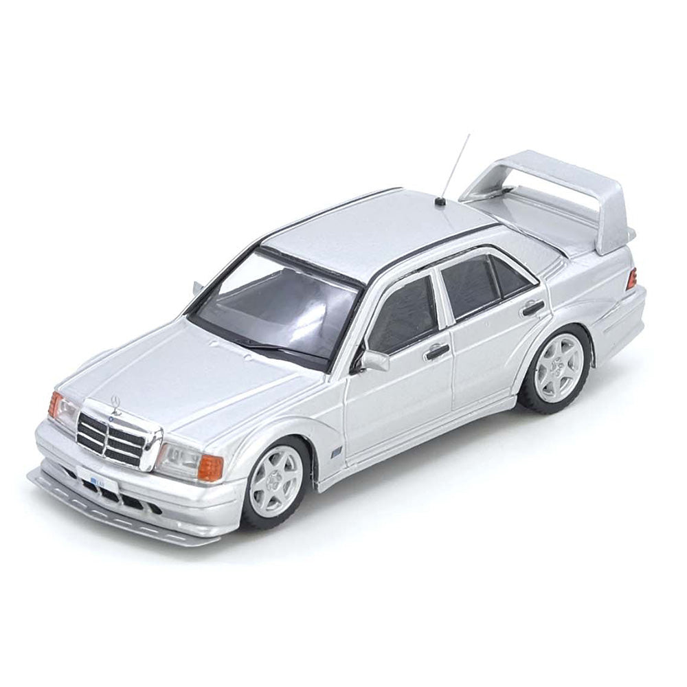 Inno64 - INNO 1:64  Mercedes Benz 190E Silver