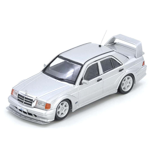 Inno64 - INNO 1:64  Mercedes Benz 190E Silver