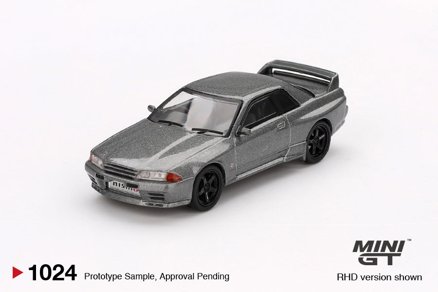 Mini GT 1024 -  Nissan - Nissan Skyline GT-R Dark Metal Gray (NISMO BNR34 CRS)  - Scale 1:64