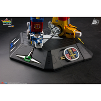 Voltron: Defender of the Universe 40th Anniversary Voltron Collector's Set