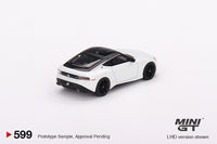 MINI GT - Nissan Z Performance 2023 Everest White - #599 1:64