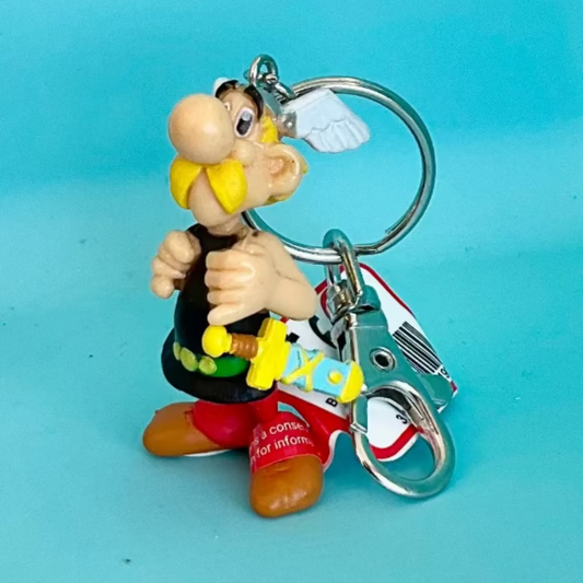 Proud Asterix Smiling Keychain (small vinyl figures)