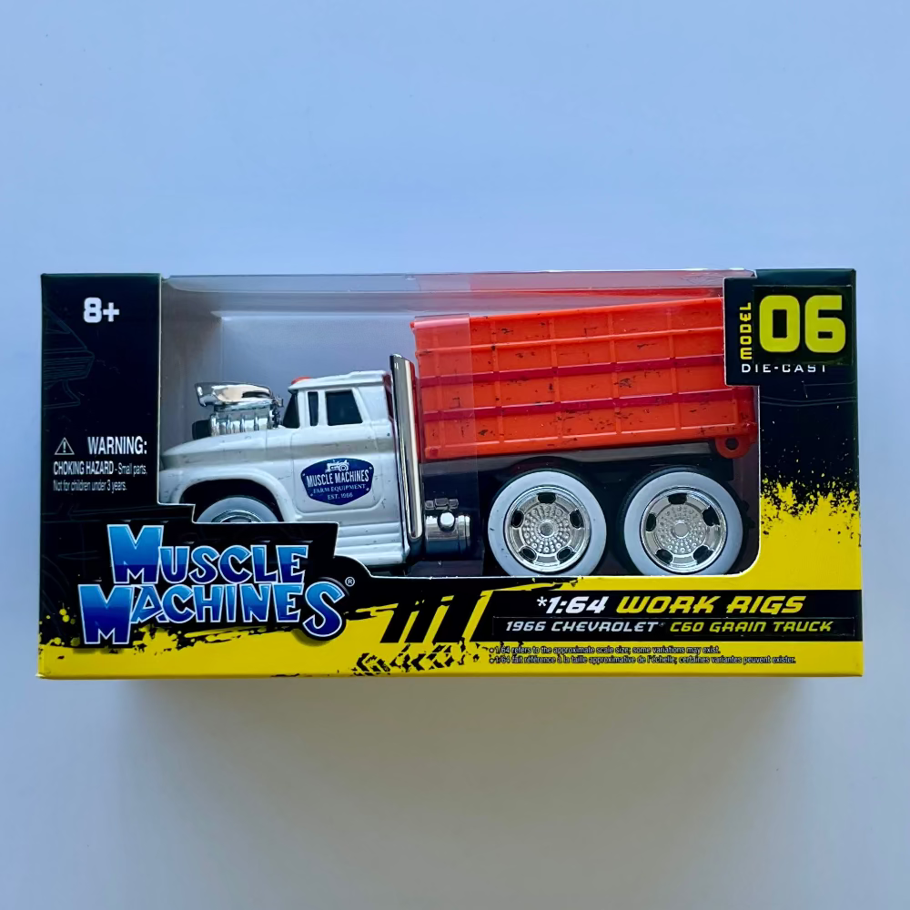 Muscle Machines - 1:64 Work Rigs 1966 Chevrolet C60 Grain Truck