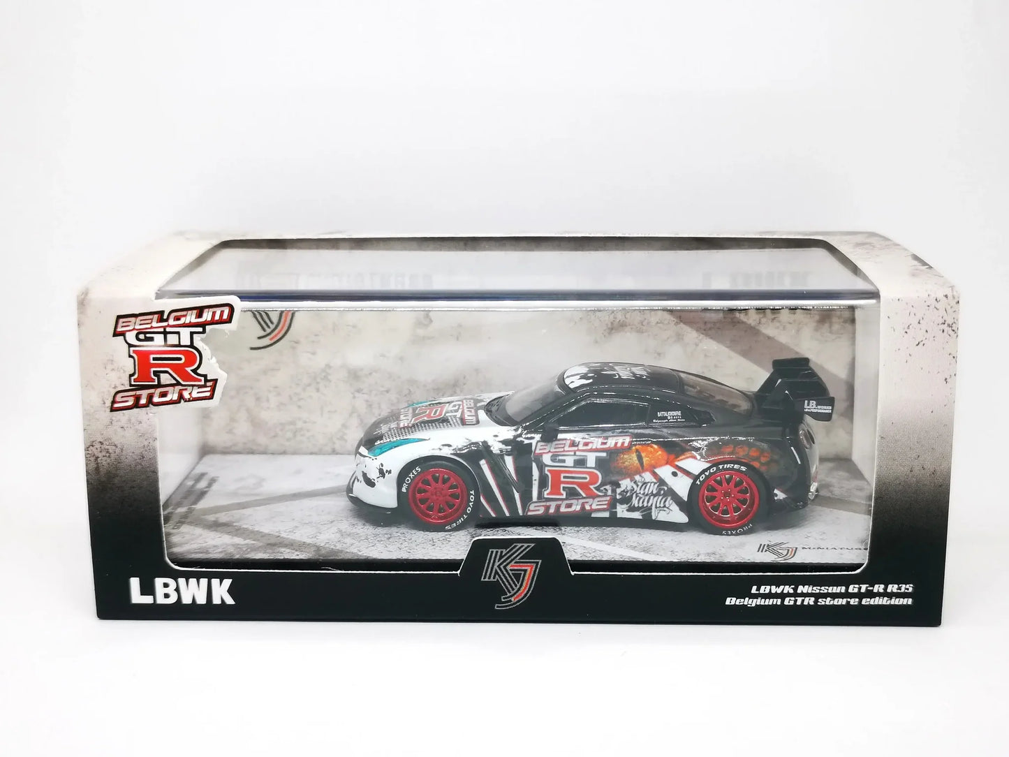KJ Miniatures - 1:64 Nissan GT-R R35 Belgium GTR Store Edition Godzilla LBWK
