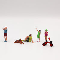 American Diorama - Family Adventure - Figure Set 1-64