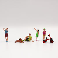 American Diorama - Family Adventure - Figure Set 1-64