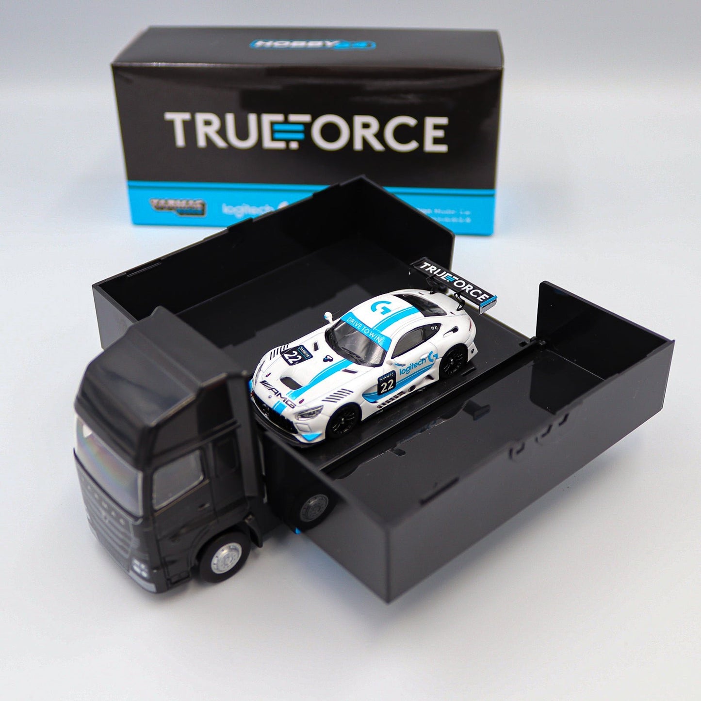 Tarmac Works - Mercedes - AMG GT3 Logitech G Race - Hobby 64 Scale 1:64