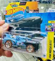 Hot Wheels Basic Fantasy - HotWeiler - HW Mega Bite