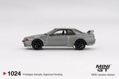 Mini GT 1024 -  Nissan - Nissan Skyline GT-R Dark Metal Gray (NISMO BNR34 CRS)  - Scale 1:64