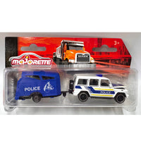 Majorette Trailer - Mercedes AMG G63 Police vehicle with Horse trailer scale 1:64