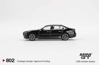 Mini GT 802 - BMW i7 xDrive60 Black Sapphire - 1/64