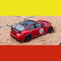 Tarmac Works Global 64 - Alfa Romeo Giulia GTAm Red/Yellow - 1/64 scale